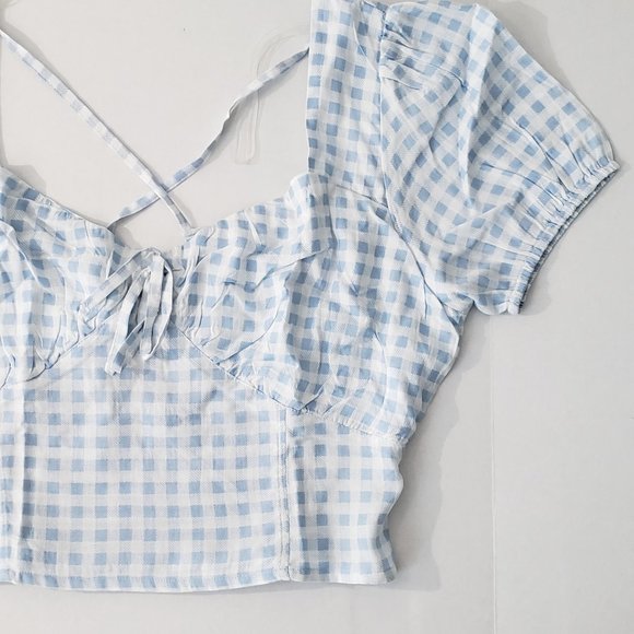 DEREK HEART Twist Front Top - Picture 4 of 9